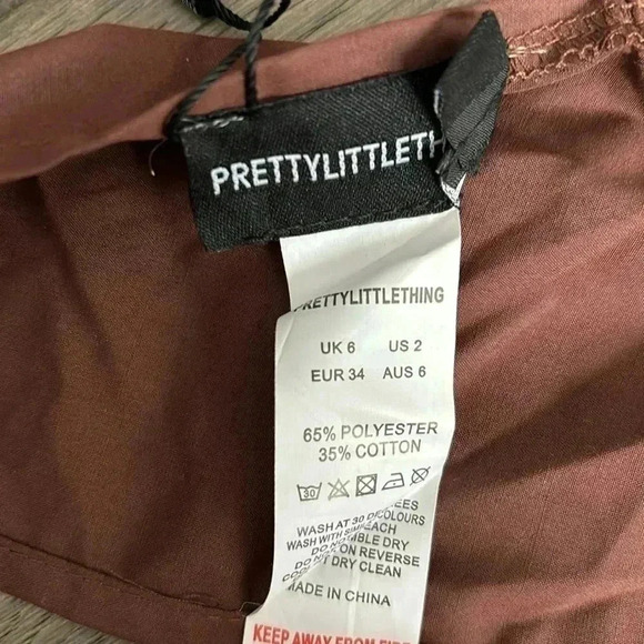 ✨🆕Pretty Little Thing🆕✨ |Chocolate woven cross front halter neck tie back top - Picture 7 of 9